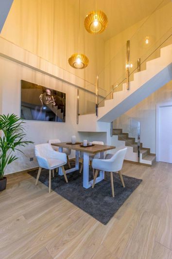 Image No.37-3 Bed Villa for sale