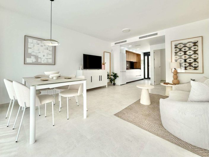 Image No.5-3 Bed Townhouse for sale