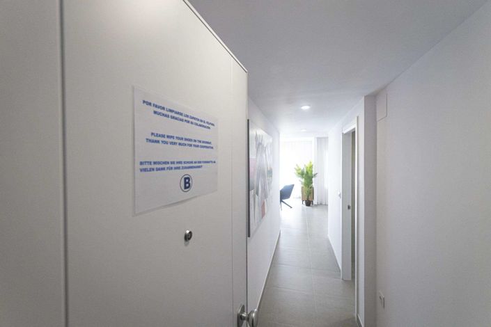 Image No.21-3 Bed Apartment for sale