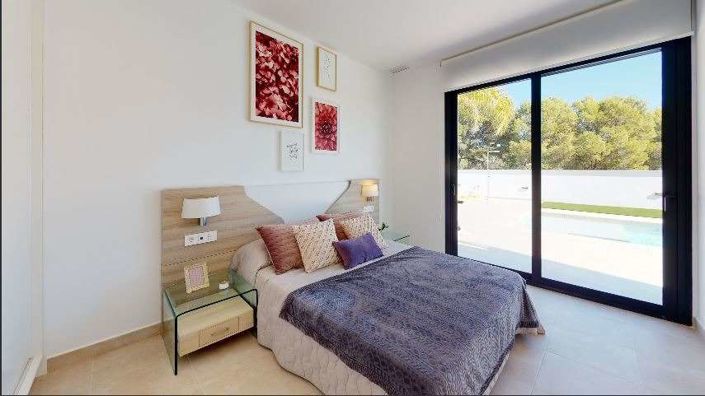 Image No.13-3 Bed Villa for sale