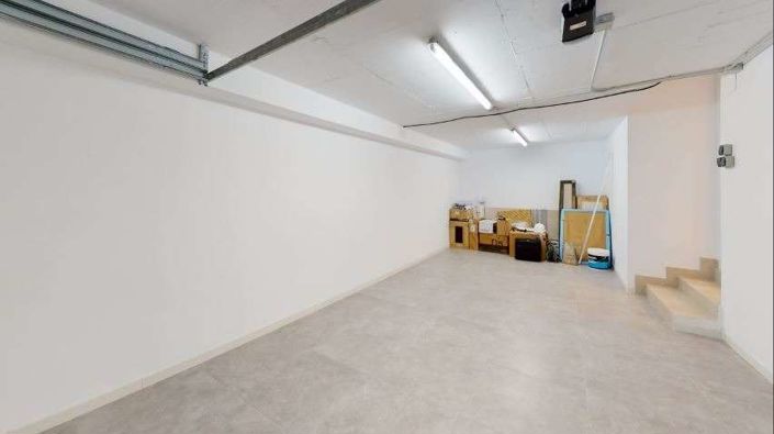 Image No.21-3 Bed Villa for sale