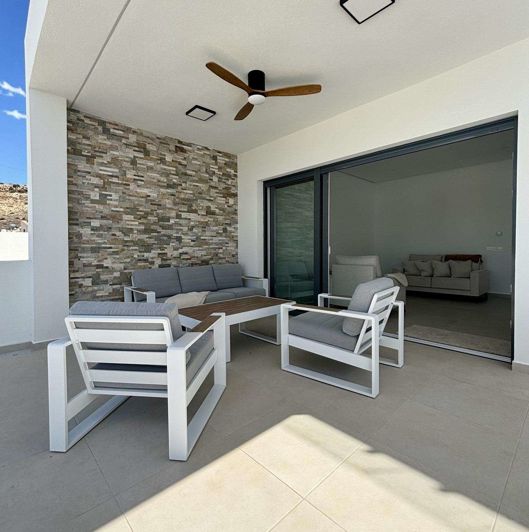 Image No.12-3 Bed Villa for sale