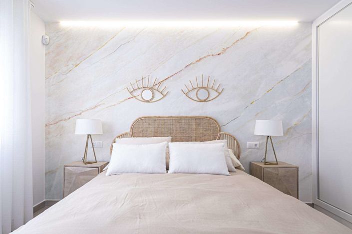 Image No.10-2 Bed Townhouse for sale