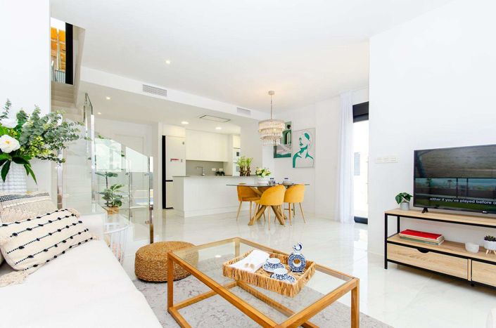 Image No.15-3 Bed Villa for sale