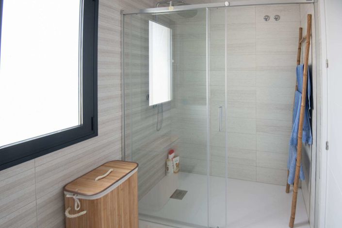 Image No.17-3 Bed Villa for sale