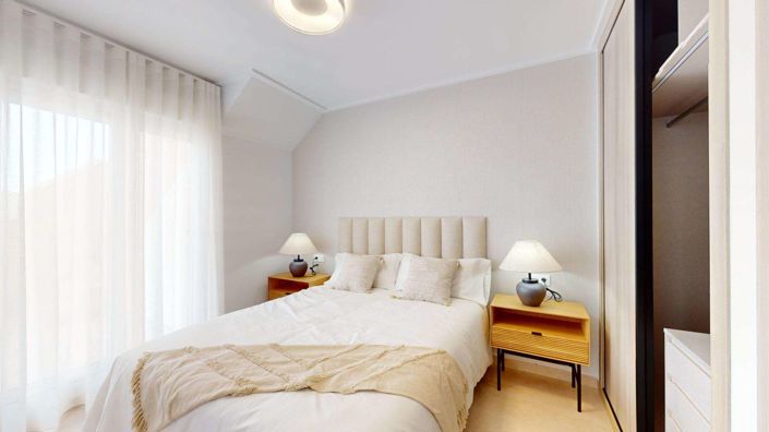 Image No.41-3 Bed Apartment for sale