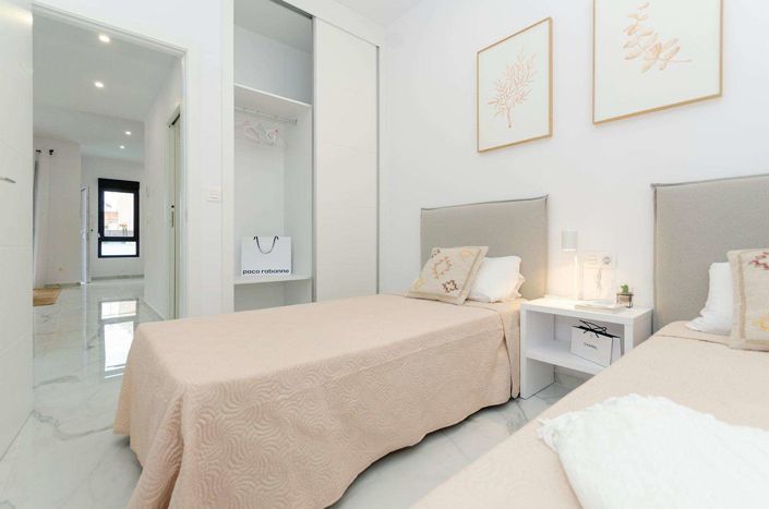 Image No.26-3 Bed Villa for sale