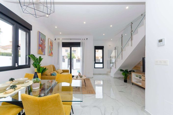 Image No.5-3 Bed Villa for sale