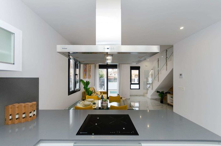 Image No.6-3 Bed Villa for sale