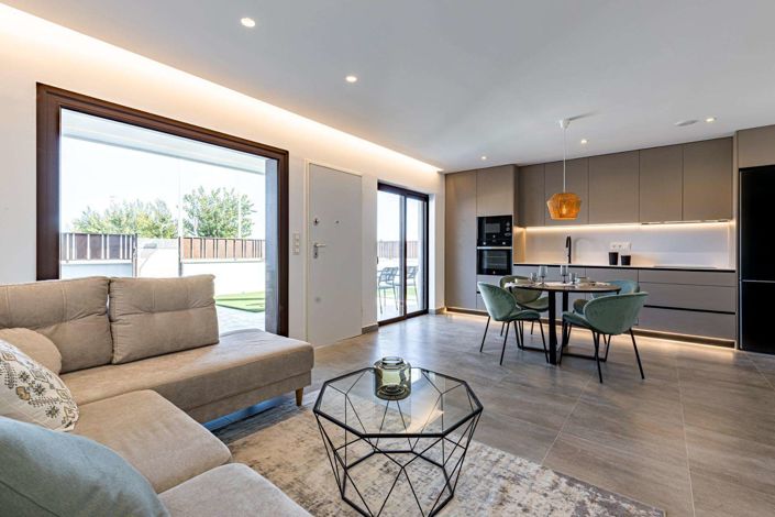 Image No.7-2 Bed Bungalow for sale