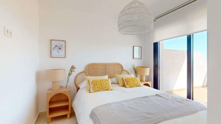 Image No.26-2 Bed Apartment for sale