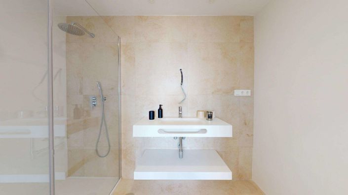 Image No.20-2 Bed Apartment for sale