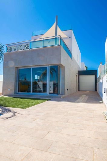 Image No.40-3 Bed Villa for sale