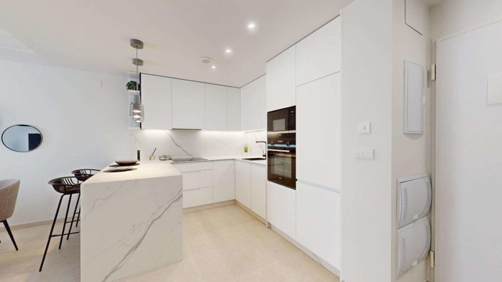 Image No.28-2 Bed Apartment for sale