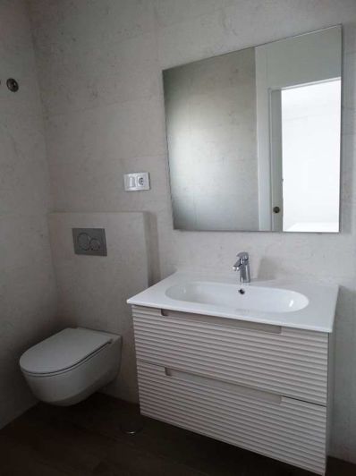 Image No.13-3 Bed Semi-Detached for sale