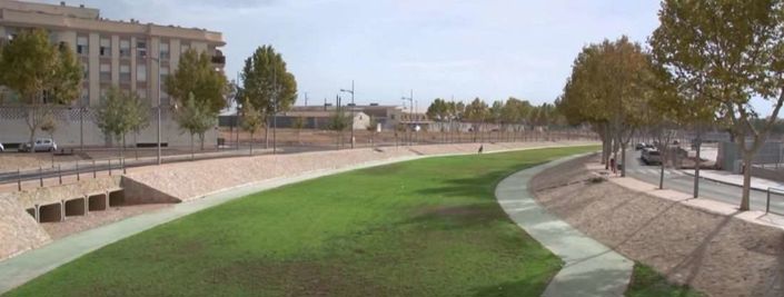 Image No.30-3 Bed Semi-Detached for sale