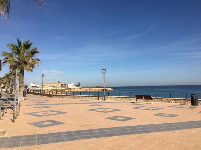 Image No.32-3 Bed Semi-Detached for sale