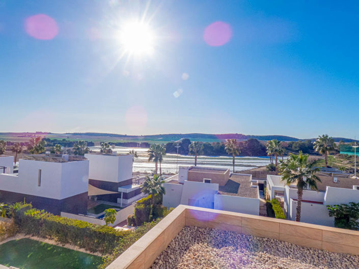 Image No.24-3 Bed Villa for sale