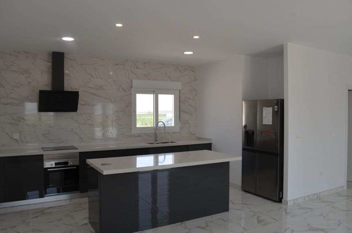 Image No.12-4 Bed Villa for sale