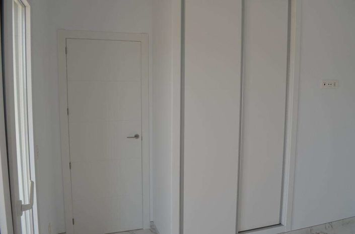 Image No.18-4 Bed Villa for sale