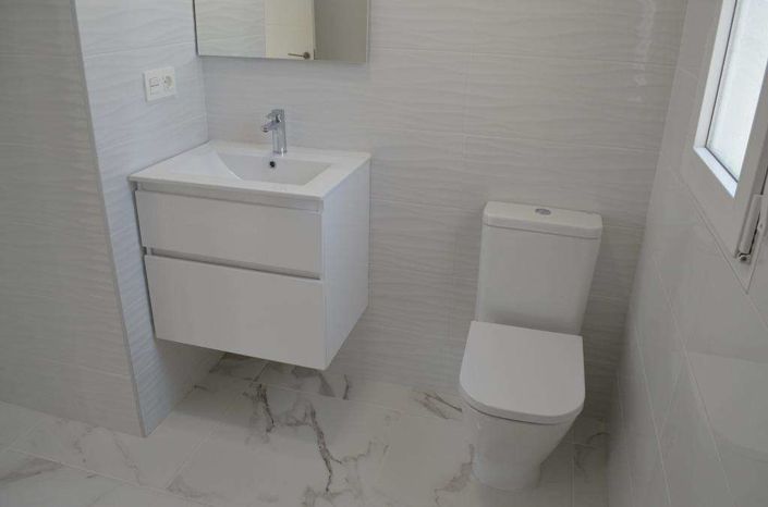 Image No.25-4 Bed Villa for sale