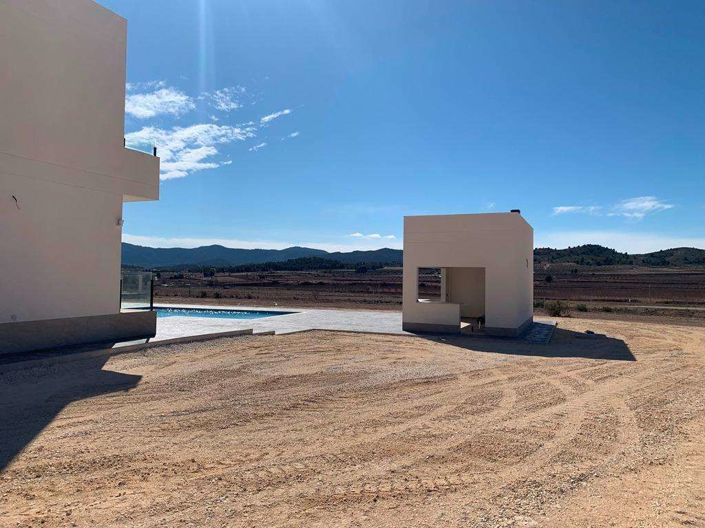 Image No.15-4 Bed Villa for sale