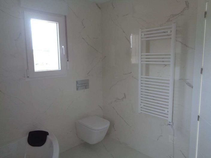 Image No.33-4 Bed Villa for sale