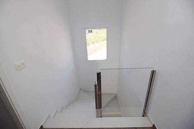 Image No.10-4 Bed Villa for sale