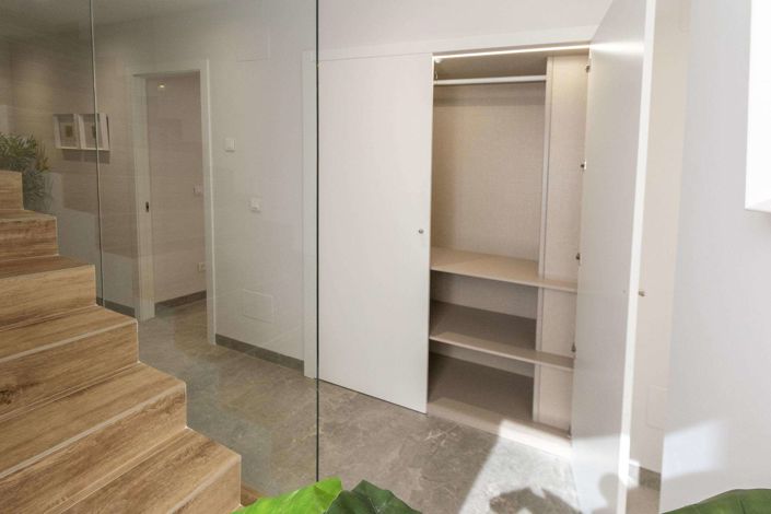 Image No.25-3 Bed Villa for sale