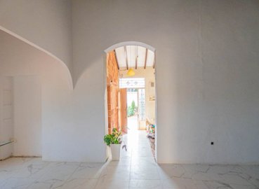 10167renovationopportunityonexpansiveplote280