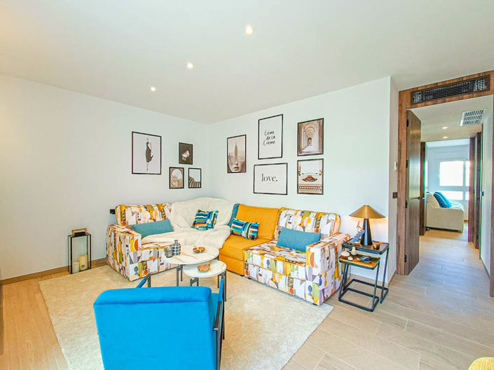 Image No.11-3 Bed Apartment for sale