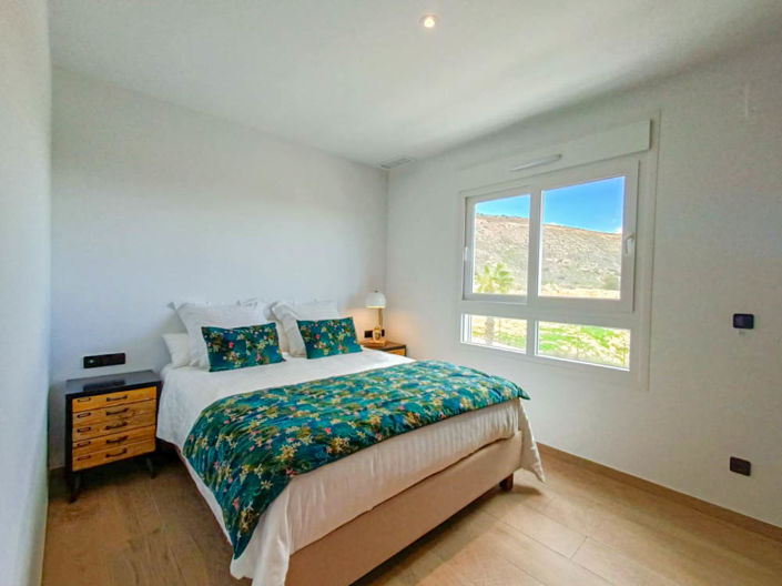 Image No.17-3 Bed Apartment for sale