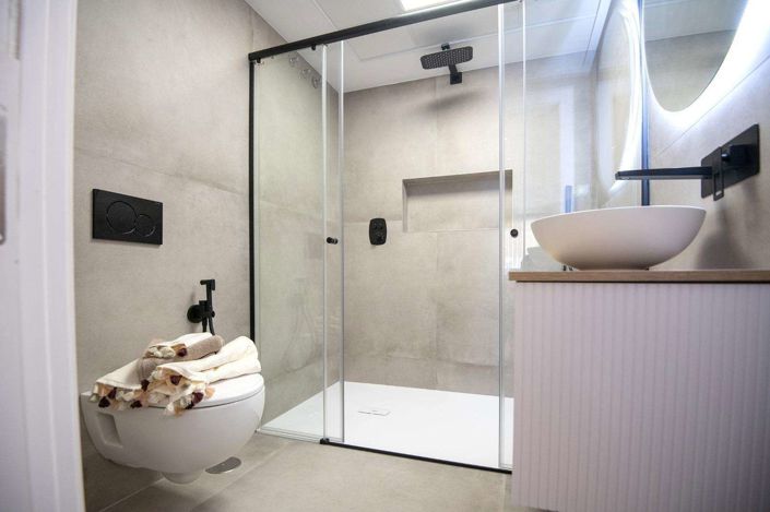 Image No.19-2 Bed Apartment for sale