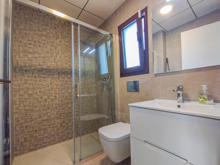 Image No.14-4 Bed Villa for sale