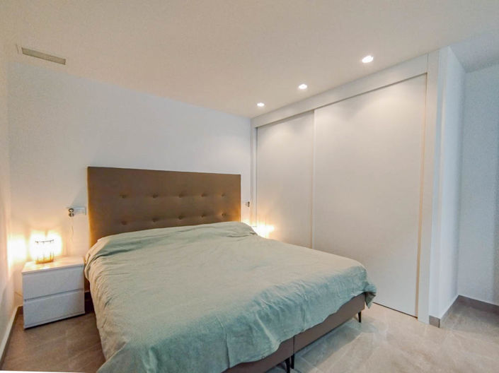 Image No.17-4 Bed Villa for sale