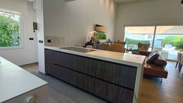 Image No.3-2 Bed Villa for sale