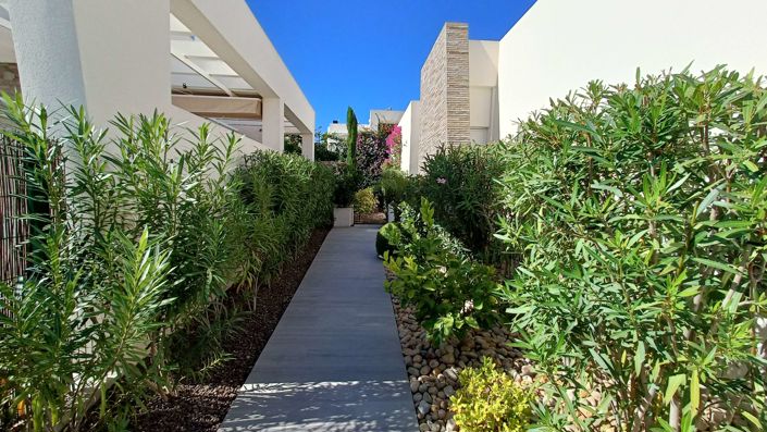 Image No.41-2 Bed Villa for sale