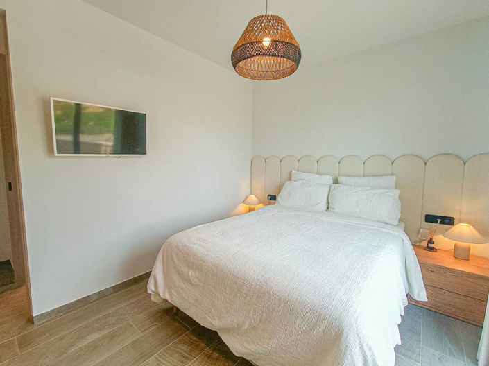 Image No.17-3 Bed Apartment for sale