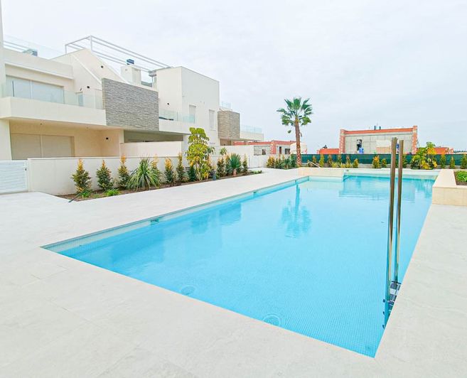 Image No.29-3 Bed Apartment for sale