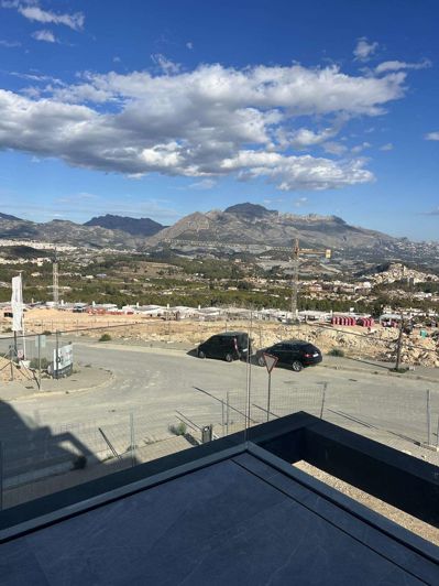 Image No.23-3 Bed Semi-Detached for sale