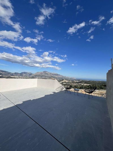 Image No.5-3 Bed Semi-Detached for sale