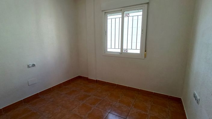 Image No.23-3 Bed Villa for sale