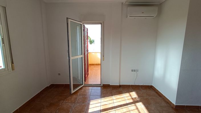 Image No.30-3 Bed Villa for sale