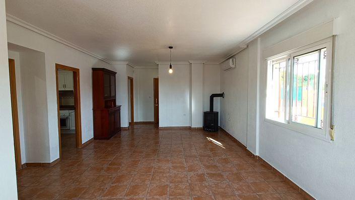 Image No.4-3 Bed Villa for sale