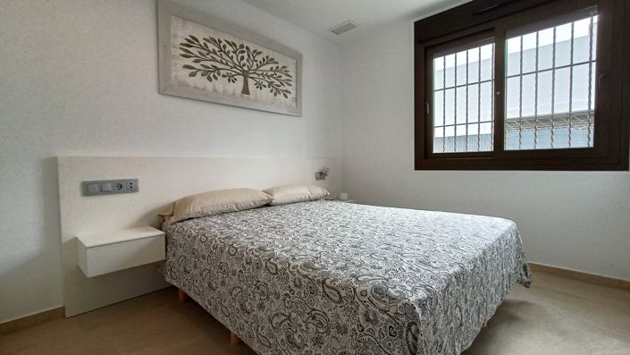 Image No.14-3 Bed Villa for sale