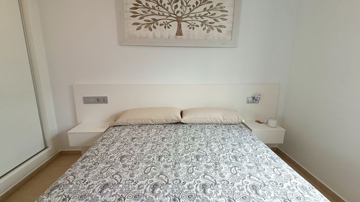 Image No.15-3 Bed Villa for sale