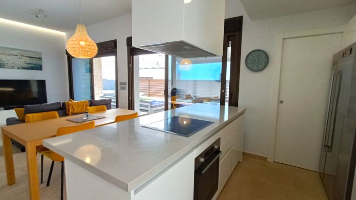 Image No.3-3 Bed Villa for sale