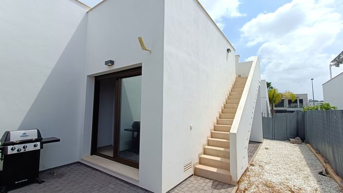 Image No.34-3 Bed Villa for sale