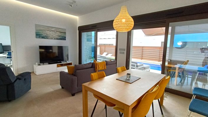 Image No.9-3 Bed Villa for sale