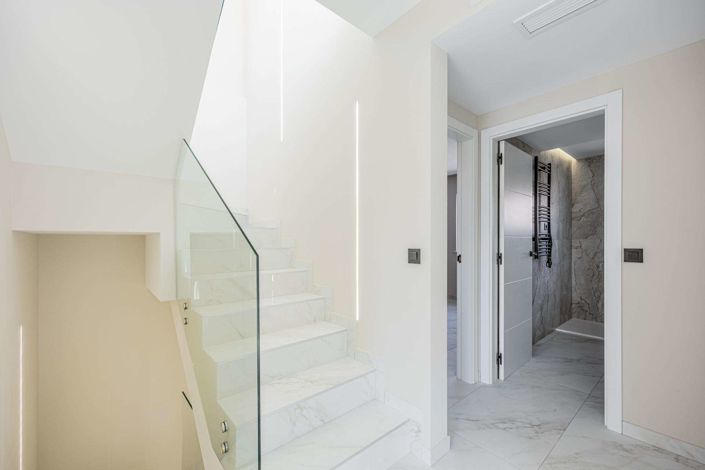 Image No.19-4 Bed Villa for sale